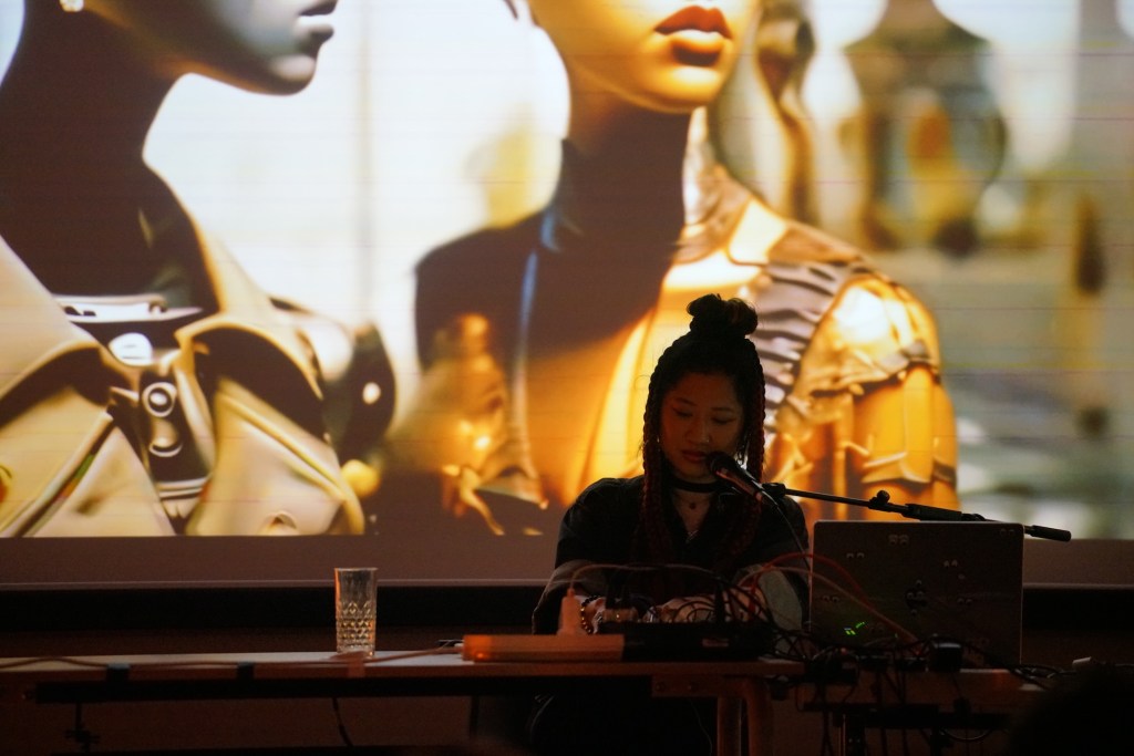 Portrait XO performing at Music RAi workshop